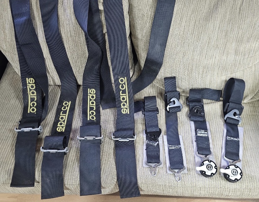 Sparco 4 nokta kemer takımı